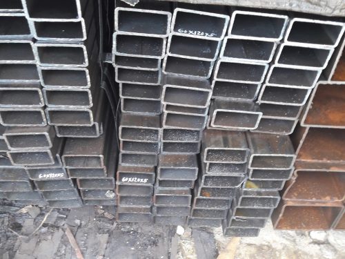 Thép hộp chữ nhật 25x50