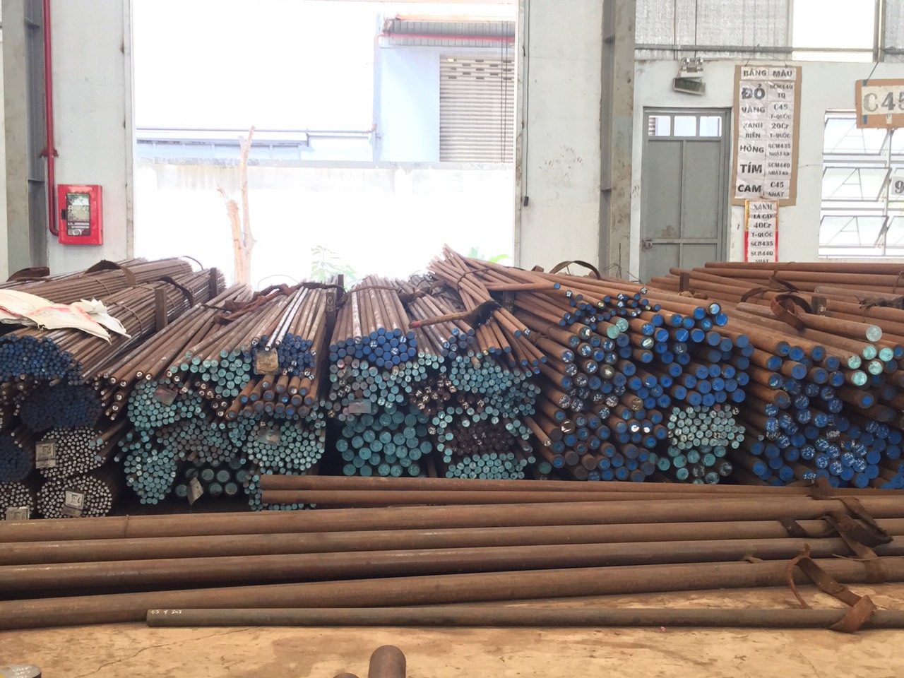 Thép tròn đặc 35CRMO4